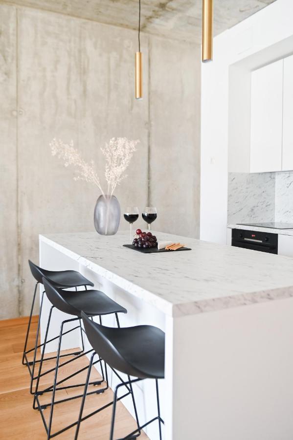 Cohost I New Basteja Life Apartments W-Garage Prkg & Self Check-In ヴィリニュス エクステリア 写真